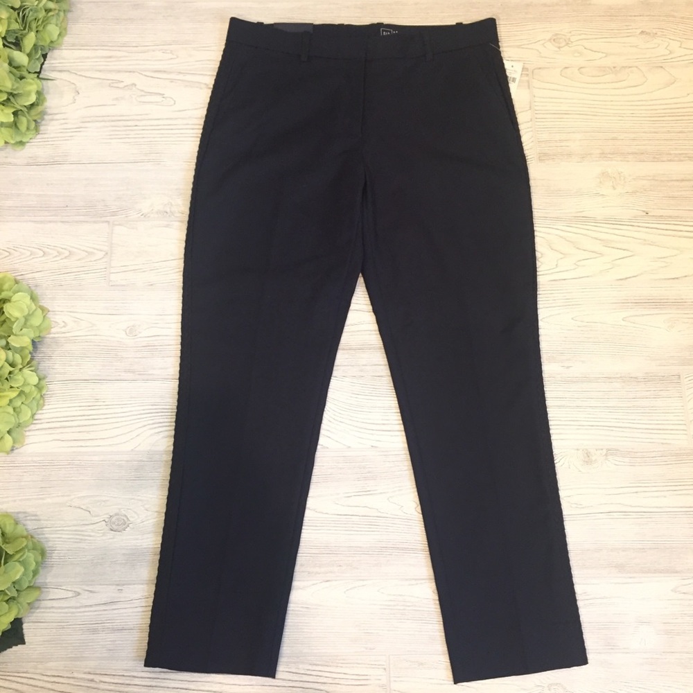 NWT Gap Slim Crop Mid Rise Stretch Pants